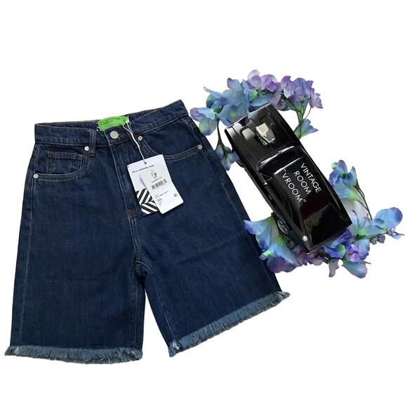 Free People Sandrine Rose NWT Dark Wash Jean Shorts Women Various - Picture 1 of 8